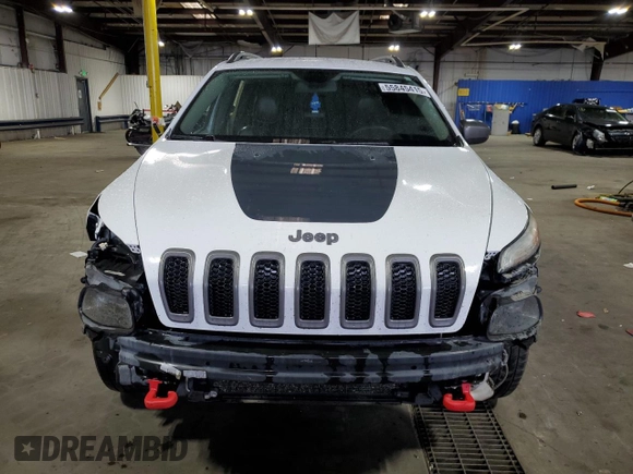 2016 Jeep Cherokee Trailhawk with VIN 1C4PJMBS8GW166629, listed as a Copart auction lot 55845415 with 122,290 mi miles and Salvage title. Bid and sale history available at DreamBid. Image 5.