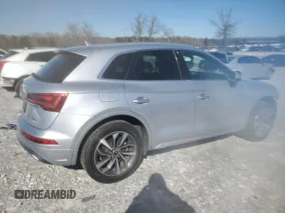 2021 Audi Q5 Premium Plus with VIN WA1BAAFY6M2105428, listed as a Copart auction lot 88976885 with 71,722 mi miles and Salvage Title. Bid and sale history available at carsss.com. Image 3.