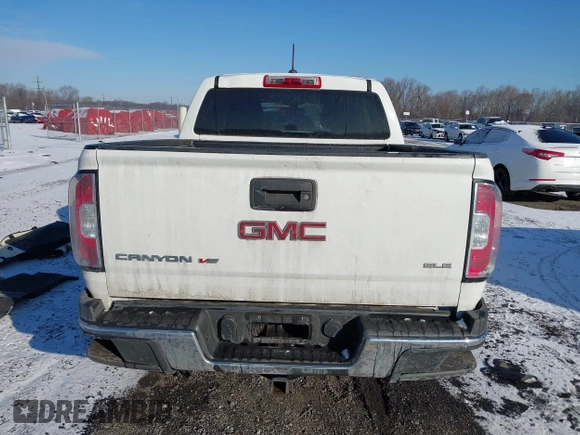2019 GMC Canyon 4WD SLE with VIN 1GTG6CEN1K1301425, listed as a IAAI auction lot 41358278 with 105,106 mi miles. Bid and sale history available at carsss.com. Image 16.