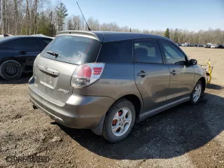 2005 Toyota Matrix STD with VIN 2T1KR32E85C892620, listed as a Copart auction lot 51009245 with 254,583 mi miles and Clean Title. Bid and sale history available at carsss.com. Image 3.