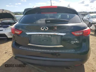 2015 Infiniti QX70 z VIN JN8CS1MW3FM483727, wystawiony jako Copart lot #55783285 z przebiegiem Nie podano mil oraz Czysty tytuł • Clean title. Historia ofert i sprzedaży dostępna na DreamBid. Obrazek 6.