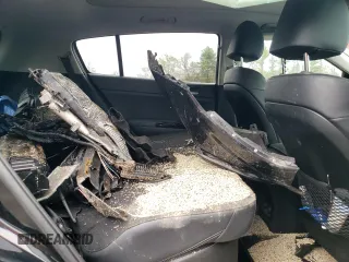 2020 Kia Sportage EX z VIN KNDPNCAC1L7779818, wystawiony jako Copart lot #51934025 z przebiegiem 77 170 mil mil oraz Szkoda całkowita • Salvage title. Historia ofert i sprzedaży dostępna na DreamBid. Obrazek 11.