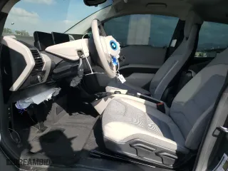 2018 BMW i3 with VIN WBY7Z4C5XJVD95815, listed as a Copart auction lot 43468635 with 0 mi miles and Salvage Title. Bid and sale history available at carsss.com. Image 7.