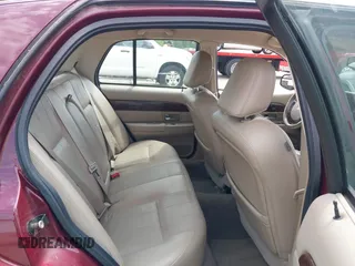 2005 Mercury Grand Marquis LS Premium z VIN 2MEHM75W05X636003, wystawiony jako IAAI lot #42480277 z przebiegiem 224 789 mil mil oraz . Historia ofert i sprzedaży dostępna na DreamBid. Obrazek 8.