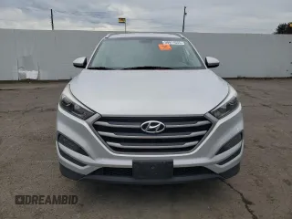 2018 Hyundai Tucson SEL z VIN KM8J3CA43JU645083, wystawiony jako Copart lot #50911035 z przebiegiem 68 777 mil mil oraz Szkoda całkowita • Salvage title. Historia ofert i sprzedaży dostępna na DreamBid. Obrazek 5.