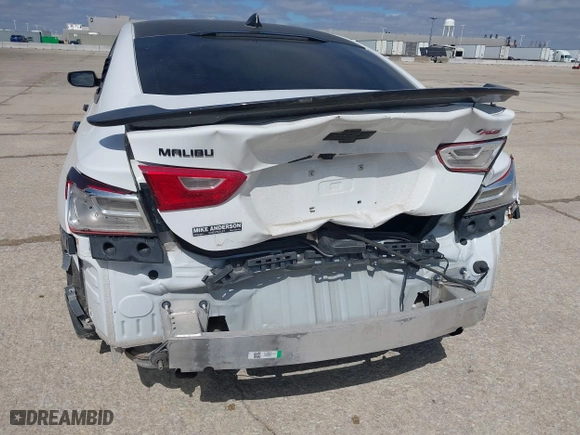 2020 Chevrolet Malibu RS with VIN 1G1ZG5ST2LF146319, listed as a IAAI auction lot 38632912 with 23,480 mi miles. Bid and sale history available at carsss.com. Image 6.