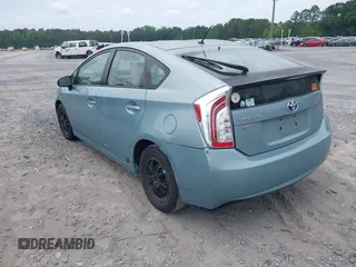 2013 Toyota Prius One with VIN JTDKN3DU6D5645771, listed as a IAAI auction lot 42231363 with 152,576 mi miles and . Bid and sale history available at carsss.com. Image 3.
