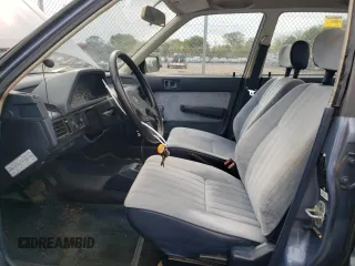 1987 Honda Civic z VIN 1HGEC4638HA016153, wystawiony jako Copart lot #73868274 z przebiegiem 22 876 mil mil oraz Tytuł czysty. Historia ofert i sprzedaży dostępna na DreamBid. Obrazek 7.