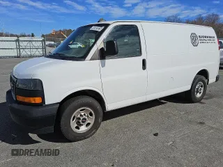2018 GMC Savana Cargo Van with VIN 1GTW7AFG0J1165073, listed as a Copart auction lot 48302825 with 0 mi miles and Clean Title. Bid and sale history available at carsss.com. Image 1.