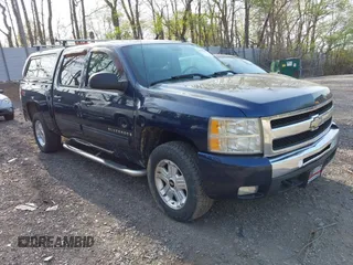 2009 Chevrolet Silverado 1500 LT with VIN 3GCEK23329G133613, listed as a IAAI auction lot 42146668 with 242,456 mi miles and . Bid and sale history available at DreamBid. Image 1.