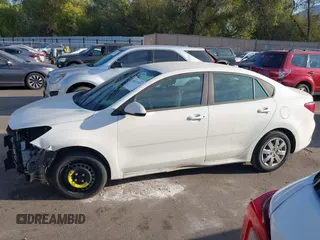 2022 Kia Rio S with VIN 3KPA24AD4NE498600, listed as a IAAI auction lot 40527357 with 59,614 mi miles and . Bid and sale history available at carsss.com. Image 14.