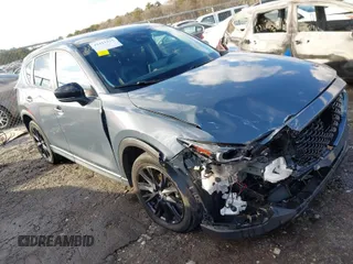 2022 Mazda CX-5 2.5 S Preferred Package with VIN JM3KFBCM1N0562277, listed as a IAAI auction lot 41421324 with 68,528 mi miles. Bid and sale history available at carsss.com. Image 1.
