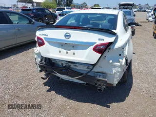2017 Nissan Altima SV with VIN 1N4AL3AP3HC169177, listed as a IAAI auction lot 42396609 with 92,601 mi miles and . Bid and sale history available at DreamBid. Image 6.