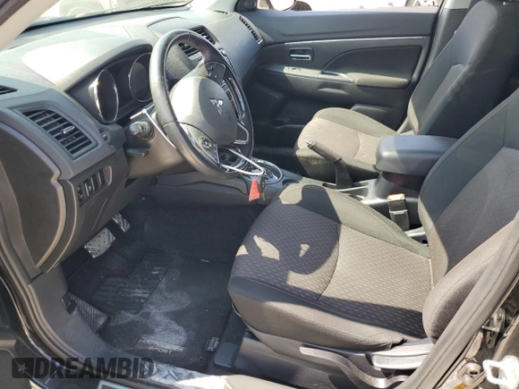 2017 Mitsubishi Outlander ES z VIN JA4AR3AU4HZ039088, wystawiony jako Copart lot #53078845 z przebiegiem 102 364 mil mil oraz Szkoda całkowita • Salvage title. Historia ofert i sprzedaży dostępna na DreamBid. Obrazek 7.