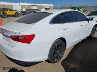 2018 Chevrolet Malibu LT with VIN 1G1ZD5ST5JF255539, listed as a IAAI auction lot 41701574 with 79,241 mi miles. Bid and sale history available at carsss.com. Image 4.