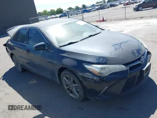 2017 Toyota Camry XLE with VIN 4T1BF1FKXHU305902, listed as a IAAI auction lot 40145319 with 78,398 mi miles and . Bid and sale history available at DreamBid. Image 1.