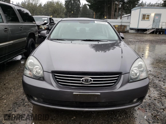 2007 Kia Optima EX with VIN KNAGE124375134243, listed as a Copart auction lot 86664454 with 136,700 mi miles and Salvage Title. Bid and sale history available at carsss.com. Image 5.
