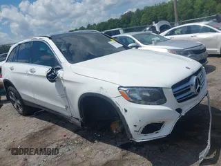 2016 Mercedes-Benz GLC 300 z VIN WDC0G4JB3GF064280, wystawiony jako IAAI lot #42170154 z przebiegiem 101 401 mil mil oraz . Historia ofert i sprzedaży dostępna na DreamBid. Obrazek 1.