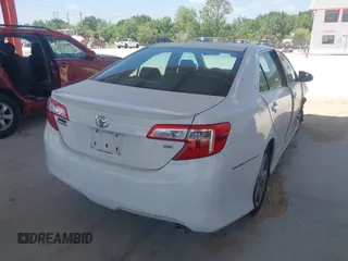 2012 Toyota Camry L with VIN 4T1BF1FK6CU524610, listed as a IAAI auction lot 42113256 with 196,934 mi miles. Bid and sale history available at carsss.com. Image 4.