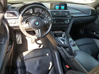 2016 BMW M3 z VIN WBS8M9C51G5D31665, wystawiony jako Copart lot #56202635 z przebiegiem 75 785 mil mil oraz Szkody całkowita. Historia ofert i sprzedaży dostępna na DreamBid. Obrazek 8.
