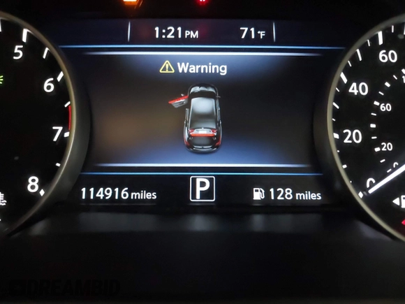 2017 Nissan Maxima SV with VIN 1N4AA6AP4HC448810, listed as a IAAI auction lot 42150840 with 114,916 mi miles and . Bid and sale history available at DreamBid. Image 15.