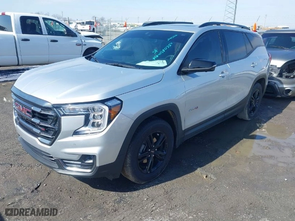 2022 GMC Terrain AT4 with VIN 3GKALYEV6NL182073, listed as a IAAI auction lot 41580354 with 57,273 mi miles. Bid and sale history available at carsss.com. Image 2.