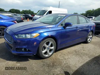 2015 Ford Fusion SE with VIN 3FA6P0HD2FR139669, listed as a Copart auction lot 63442705 with 102,716 mi miles and Salvage title. Bid and sale history available at DreamBid. Image 1.