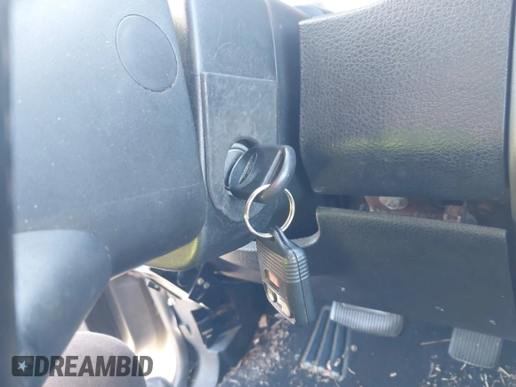 2005 Ford F-150 XLT с VIN 1FTPX04595KE91454, выставлен на аукционе IAAI как лот 41294791 с пробегом Не указан миль и . История ставок и продаж доступна на DreamBid. Изображение 11.