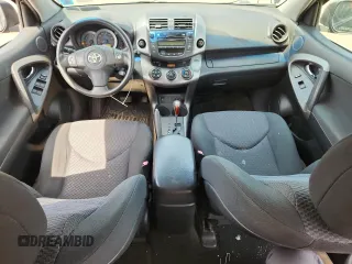 2011 Toyota RAV4 Sport z VIN JTMRK4DV9B5102904, wystawiony jako Copart lot #57867555 z przebiegiem 156 240 mil mil oraz Szkoda całkowita • Salvage title. Historia ofert i sprzedaży dostępna na DreamBid. Obrazek 8.