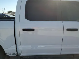 2024 Ford F-150 z VIN 1FTEW1KP8RKD04439, wystawiony jako Copart lot #73513144 z przebiegiem Nie podano mil oraz Czysty tytuł • Clean title. Historia ofert i sprzedaży dostępna na DreamBid. Obrazek 10.