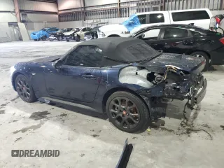 2018 FIAT 124 Spider Classica с VIN JC1NFAEK0J0133862, выставлен на аукционе Copart как лот 56683105 с пробегом 47 565 миль миль и Списание • Salvage title. История ставок и продаж доступна на DreamBid. Изображение 2.