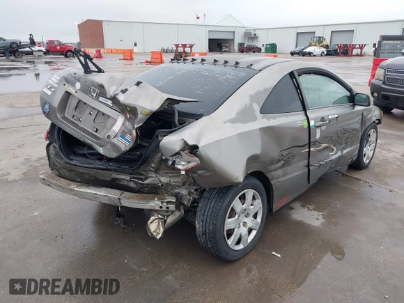 2006 Honda Civic Cpe LX with VIN 2HGFG11686H559025, listed as a IAAI auction lot 41564965 with 279,475 mi miles. Bid and sale history available at carsss.com. Image 4.