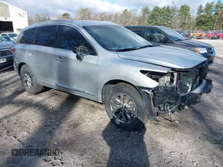 2015 Infiniti QX60 with VIN 5N1AL0MN5FC518111, listed as a IAAI auction lot 41985242 with 157,996 mi miles and . Bid and sale history available at carsss.com. Image 1.