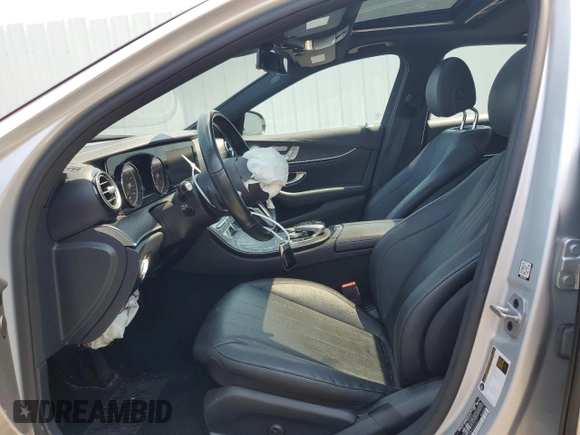 2019 Mercedes-Benz E-Class E 300 with VIN WDDZF4KB8KA532577, listed as a Copart auction lot 63581924 with 111,984 mi miles and Salvage Title. Bid and sale history available at carsss.com. Image 7.