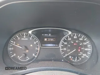 2018 Nissan Pathfinder S z VIN 5N1DR2MM5JC673071, wystawiony jako IAAI lot #41653944 z przebiegiem 120 261 mil mil oraz . Historia ofert i sprzedaży dostępna na DreamBid. Obrazek 7.