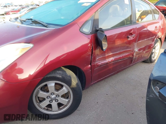 2005 Toyota Prius with VIN JTDKB20U053043986, listed as a IAAI auction lot 41909604 with 267,289 mi miles. Bid and sale history available at carsss.com. Image 6.