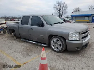 2008 Chevrolet Silverado 1500 LT w/1LT with VIN 3GCEK13M18G198857, listed as a Copart auction lot 87058534 with 263,660 mi miles and Salvage Title. Bid and sale history available at carsss.com. Image 4.