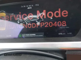2013 Tesla Model S с VIN 5YJSA1CN0DFP20408, выставлен на аукционе IAAI как лот 41524470 с пробегом Не указан миль и . История ставок и продаж доступна на DreamBid. Изображение 16.