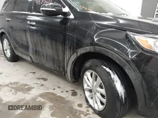 2018 Kia Sorento LX with VIN 5XYPG4A32JG383316, listed as a IAAI auction lot 41578609 with 1 mi miles. Bid and sale history available at carsss.com. Image 6.
