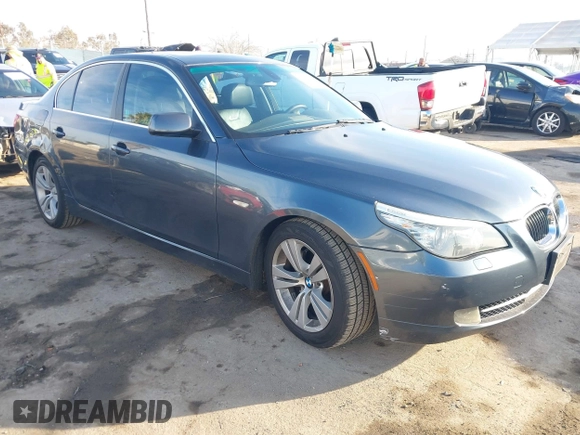 2009 BMW 5 Series 528i with VIN WBANU53519C118596, listed as a IAAI auction lot 41482725 with 130,975 mi miles and . Bid and sale history available at carsss.com. Image 1.