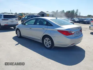 2012 Hyundai Sonata GLS with VIN 5NPEB4AC7CH331701, listed as a IAAI auction lot 42112081 with 122,050 mi miles. Bid and sale history available at carsss.com. Image 3.
