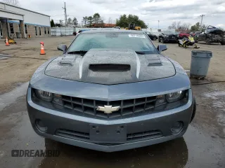 2011 Chevrolet Camaro 2LS z VIN 2G1FA1ED9B9115870, wystawiony jako Copart lot #50716865 z przebiegiem 171 936 mil mil oraz Szkoda całkowita • Salvage title. Historia ofert i sprzedaży dostępna na DreamBid. Obrazek 5.