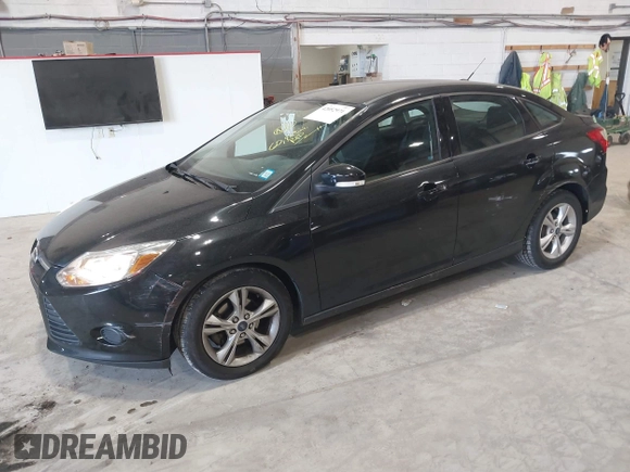 2013 Ford Focus SE with VIN 1FADP3F28DL160807, listed as a IAAI auction lot 42052971 with 60,903 mi miles. Bid and sale history available at carsss.com. Image 2.