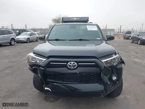 2022 Toyota 4Runner SR5 with VIN JTEEU5JR6N5260896, listed as a IAAI auction lot 41286832 with 62,492 mi miles. Bid and sale history available at carsss.com. Image 13.