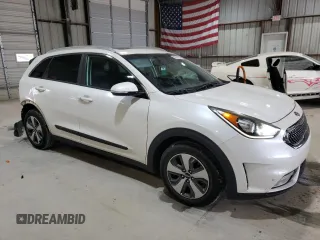 2018 Kia Niro Touring with VIN KNDCE3LC3J5140957, listed as a Copart auction lot 82687224 with 138,432 mi miles and Salvage Title. Bid and sale history available at carsss.com. Image 4.