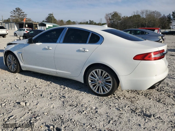 2015 Jaguar XF I4 T Premium with VIN SAJWA0FS5FPU58943, listed as a Copart auction lot 46973695 with 98,011 mi miles and Salvage Title. Bid and sale history available at carsss.com. Image 2.