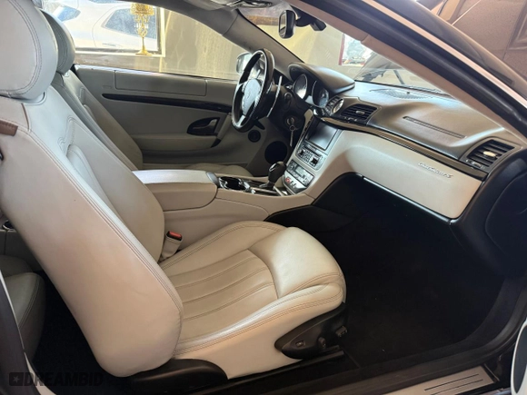 2010 Maserati GranTurismo S with VIN ZAM45KLA5A0048920, listed as a Copart auction lot 48584005 with 64,495 mi miles and Clean Title. Bid and sale history available at carsss.com. Image 5.