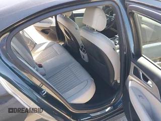 2022 Genesis G70 2.0T z VIN KMTG34TA0NU089099, wystawiony jako IAAI lot #41708106 z przebiegiem 35 550 mil mil oraz . Historia ofert i sprzedaży dostępna na DreamBid. Obrazek 8.