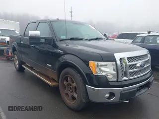 2011 Ford F-150 XLT with VIN 1FTFW1ET4BFC33025, listed as a IAAI auction lot 41927949 with 187,460 mi miles. Bid and sale history available at carsss.com. Image 1.