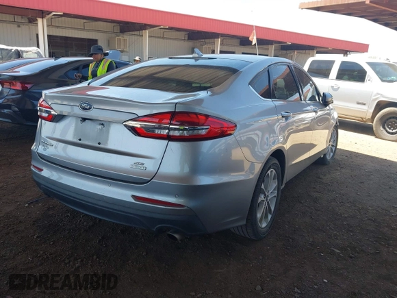2020 Ford Fusion SE с VIN 3FA6P0HD6LR226325, выставлен на аукционе IAAI как лот 42301302 с пробегом 98 189 миль миль и . История ставок и продаж доступна на DreamBid. Изображение 4.
